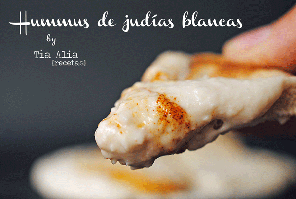 Hummus de judías blancas y pimentón 