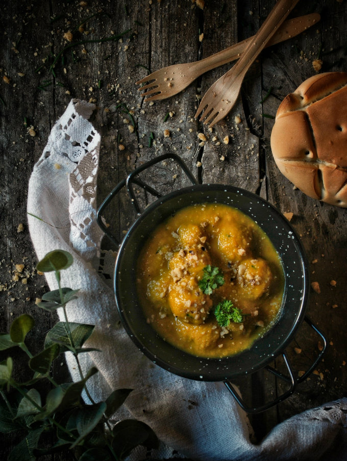 Albóndigas de cordero con salsa de zanahoria. Receta - Tía Alia